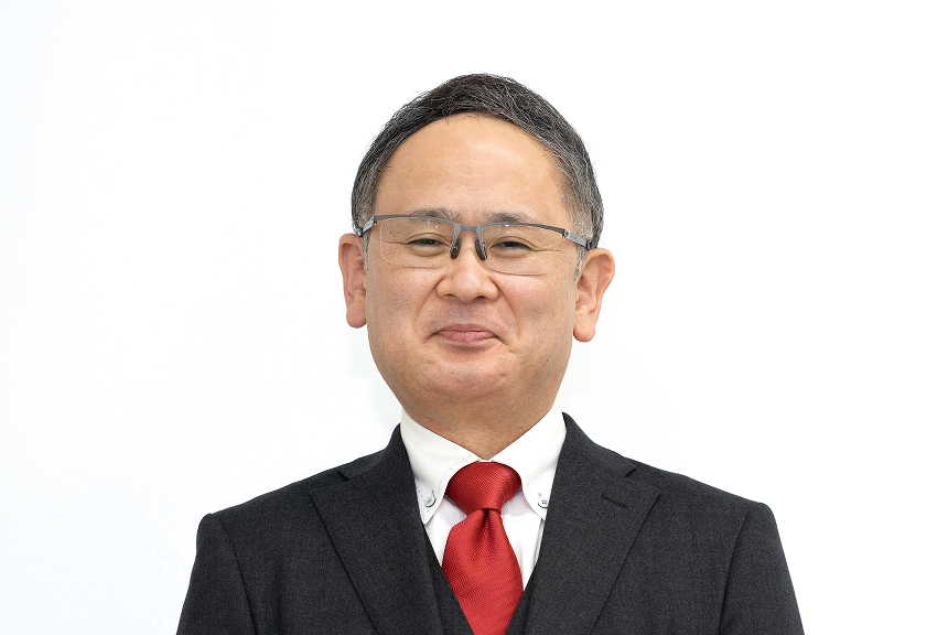 津谷 典朗